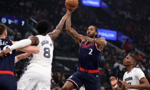 伦纳德21分哈登13+6 快船不敌灰熊遭遇4连败