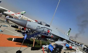 “光辉”战机刚坠机，印度又吹“布拉莫斯”导弹，嘴炮赢不了战场