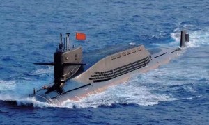 094核潜艇破浪现身，静音技术撕裂敌方反潜网！