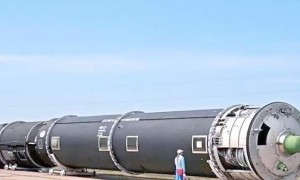 洲际弹道导弹凌空爆炸！俄发射场冒出蘑菇云，不是第一次失败