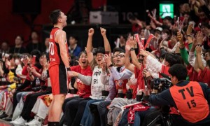 日本男篮大胜中国台北 渡边雄太20分霍金斯准三双