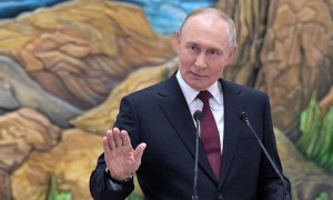 欧盟外长放话了，普京必须无条件投降，还要封锁俄罗斯的战争能力