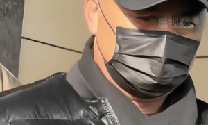 廖京生低调现身何晴追悼会 曾多次辟谣两人不是夫妻